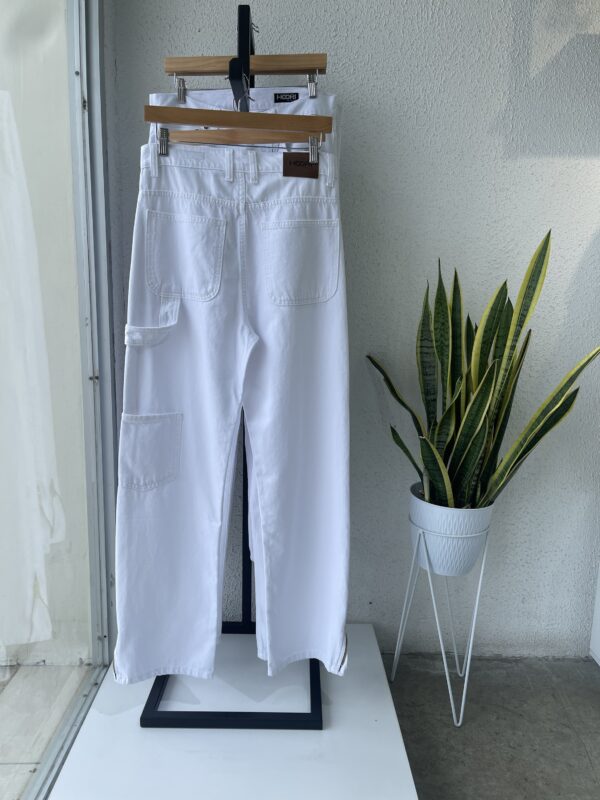 JEAN OVERSIZED CIERRE BLANCO