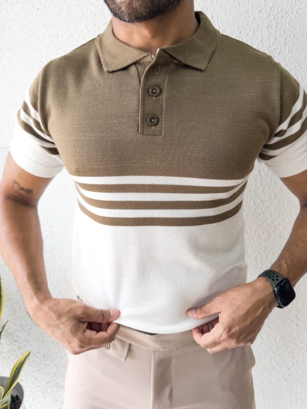 CAMISA TEJIDA CAFÉ/BLANCO