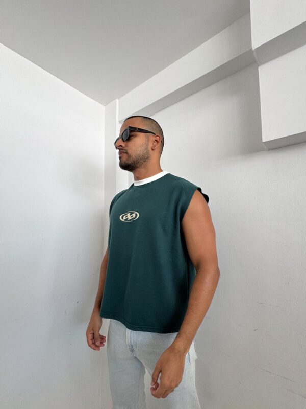 CAMISETA SIN MANGAS VERDE