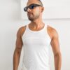 CAMISETA BÁSICA CON CORTE BLANCA