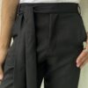 PANTALON CON TIRA NEGRO