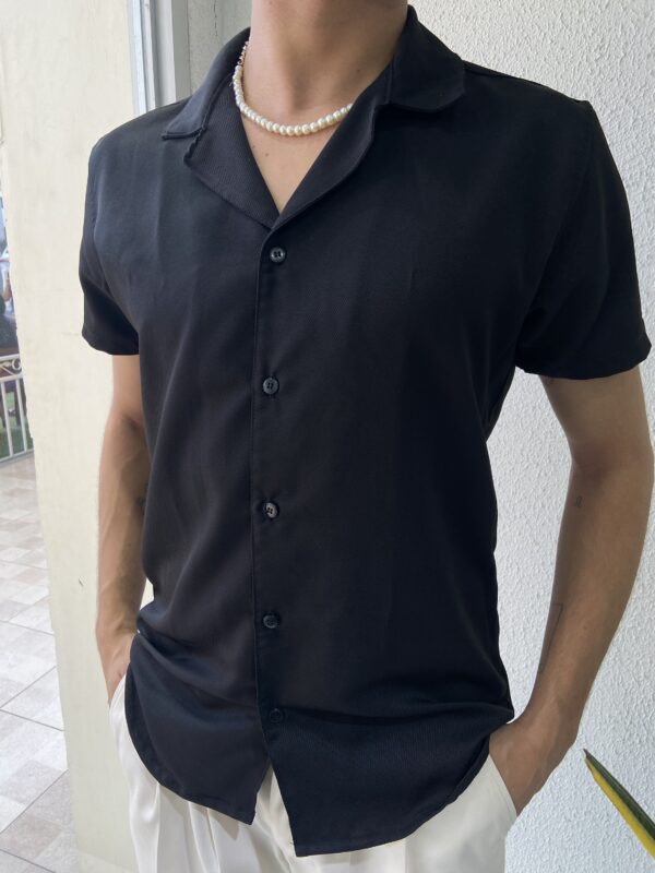 CAMISA CUELLO CUBANO MANGA CORTA NEGRO