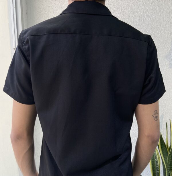 CAMISA CUELLO CUBANO MANGA CORTA NEGRO