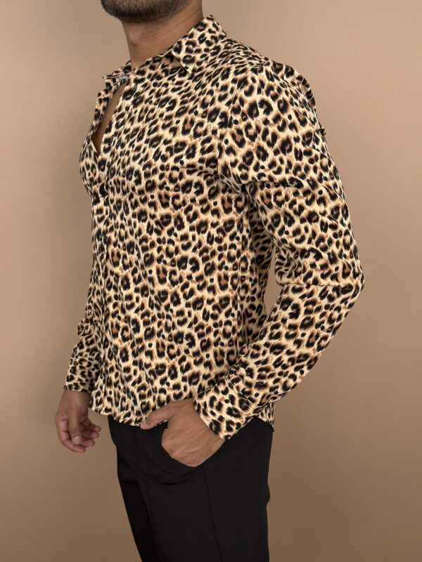 CAMISA ANIMAL PRINT LEOPARDO