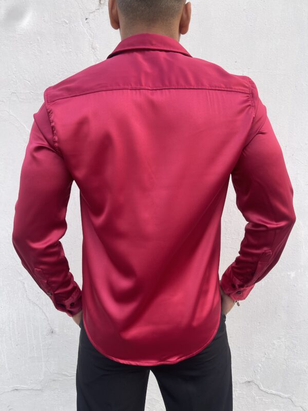CAMISA SATINADA VINO